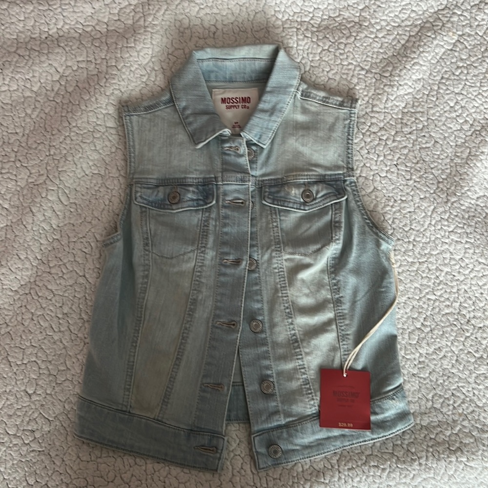 BRAND NEW Mossimo Supply Co Light Denim Vest